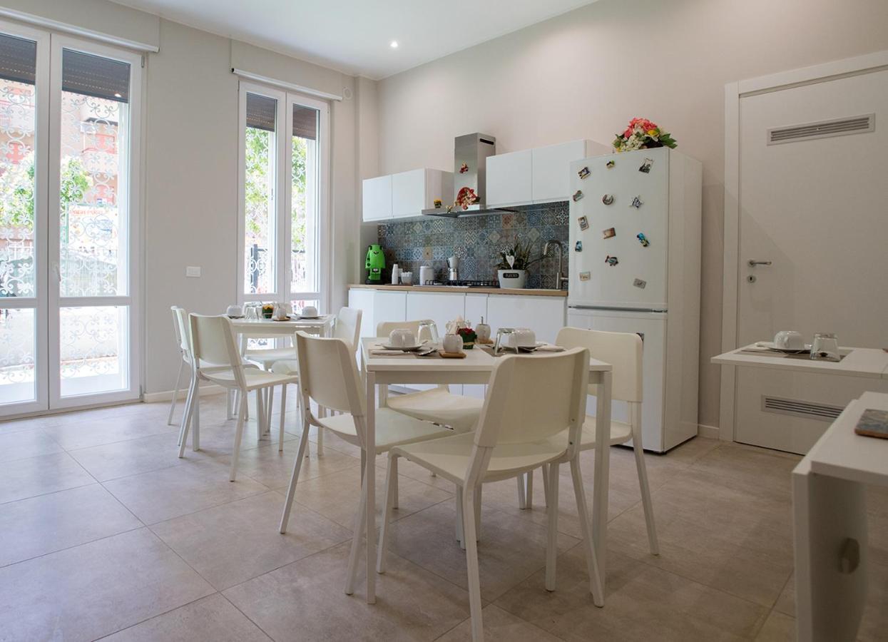 Bed and Breakfast Le Stanze Dell'Emiro Palermo Esterno foto