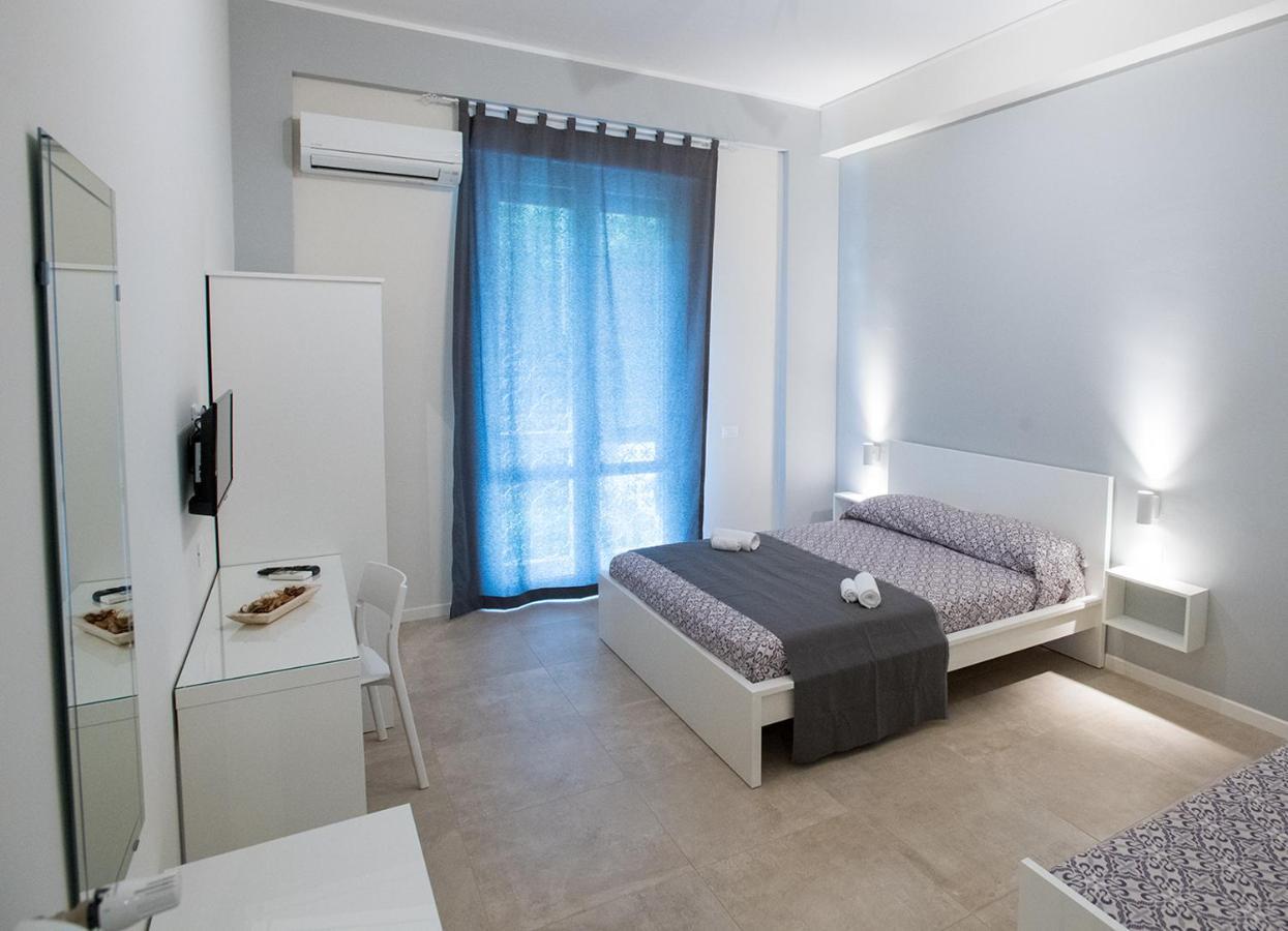 Bed and Breakfast Le Stanze Dell'Emiro Palermo Esterno foto